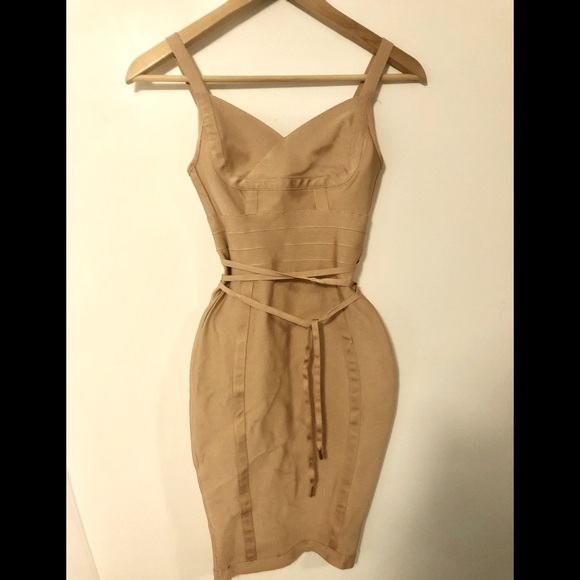 FASHION NOVA Bodycon Bandage dress - Picture 2 of 5